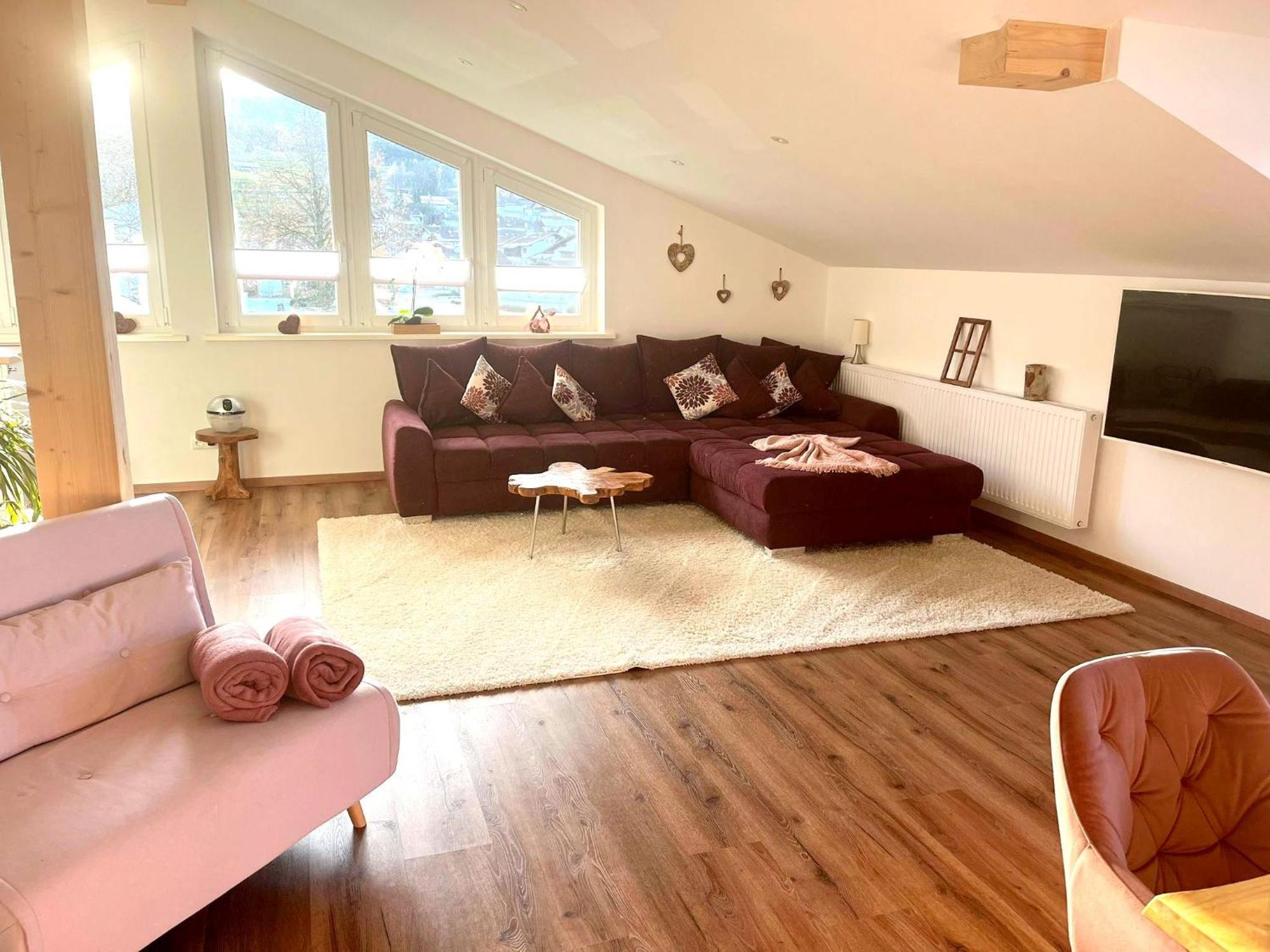 2023 NEU erbaute Ferienwohnung Lory mit Schlossblick in ruhiger Lage Halblech Exterior foto